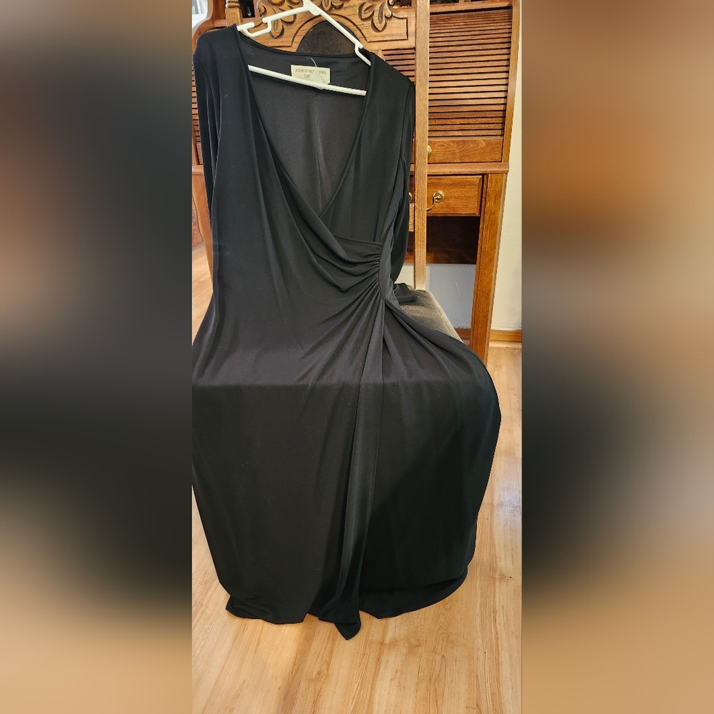 Elegant Black Women's Dress